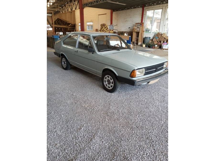 VOLKSWAGEN - PASSAT - 1981/1981 - Bege - R$ 58.000,00