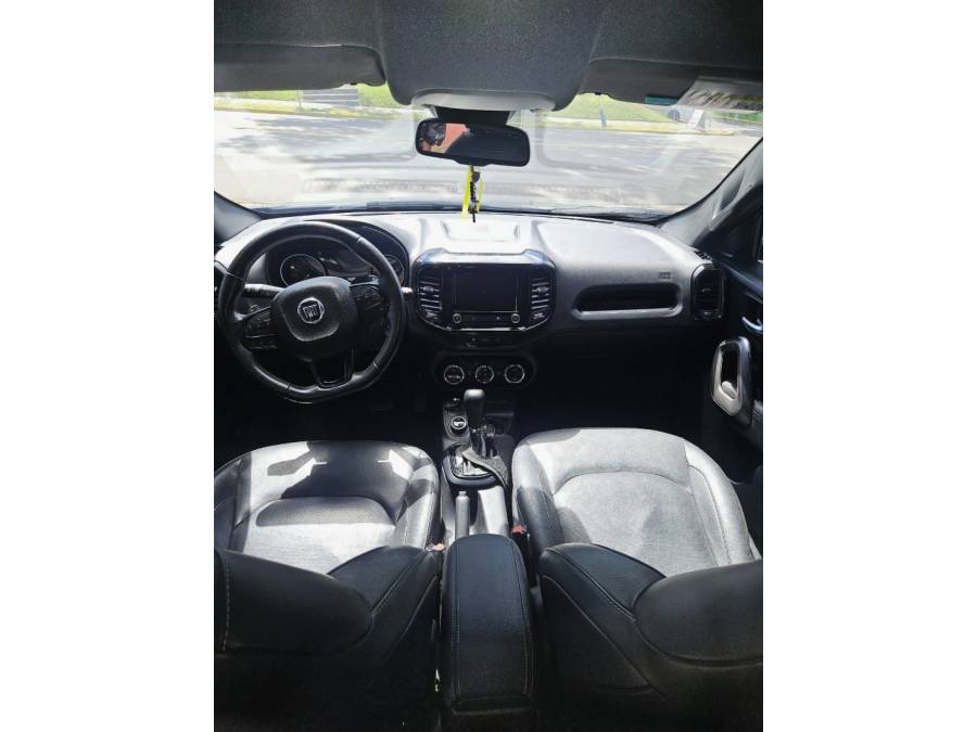 FIAT - TORO - 2021/2021 - Azul - R$ 127.000,00