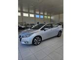 NISSAN - VERSA - 2020/2021 - Prata - R$ 85.000,00