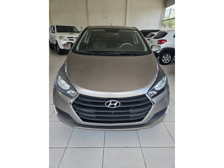 HYUNDAI - HB20 - 2017/2017 - Prata - R$ 56.500,00