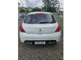 PEUGEOT - 308 - 2015/2016 - Branca - R$ 55.000,00