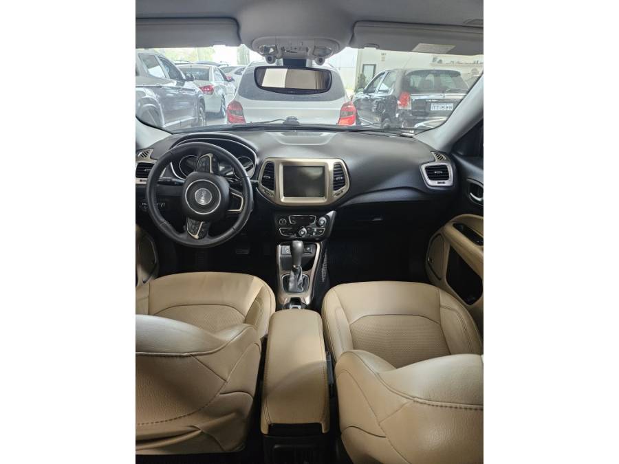 JEEP - COMPASS - 2016/2017 - Cinza - R$ 85.000,00