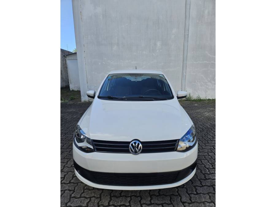 VOLKSWAGEN - FOX - 2012/2013 - Branca - R$ 39.000,00