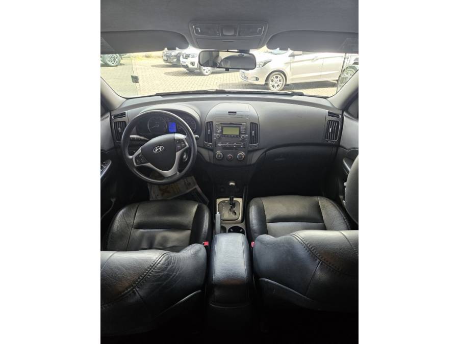 HYUNDAI - I30 - 2012/2012 - Prata - R$ 48.000,00