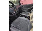 VOLKSWAGEN - FOX - 2013/2013 - Preta - R$ 42.000,00