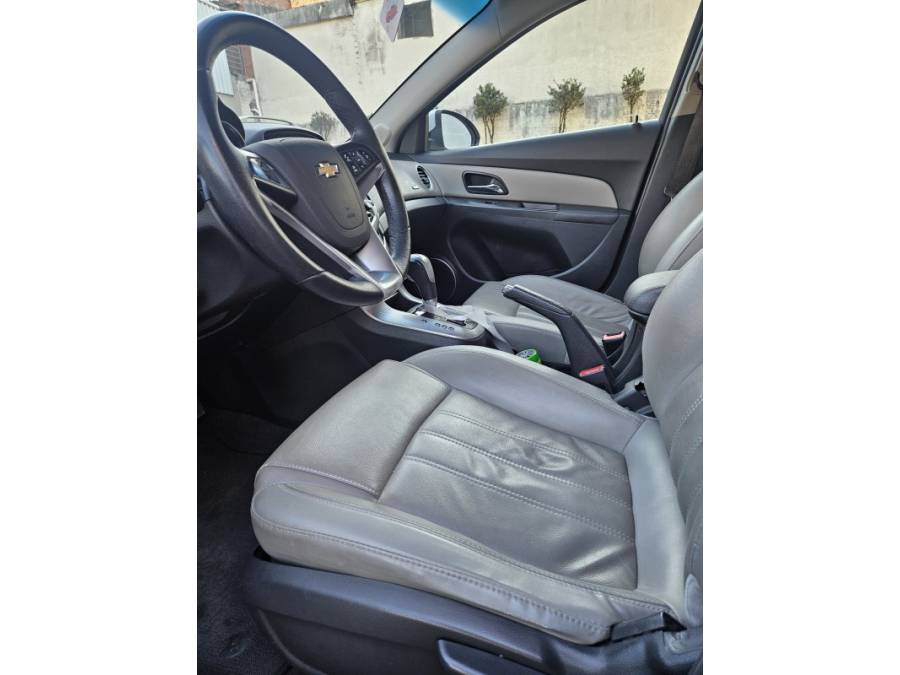 CHEVROLET - CRUZE - 2014/2014 - Branca - R$ 66.000,00