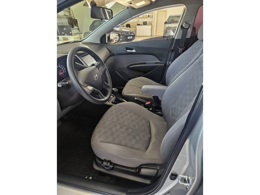 HYUNDAI - HB20S - 2019/2019 - Cinza - R$ 70.000,00