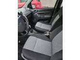 FORD - FIESTA - 2011/2011 - Preta - R$ 33.900,00