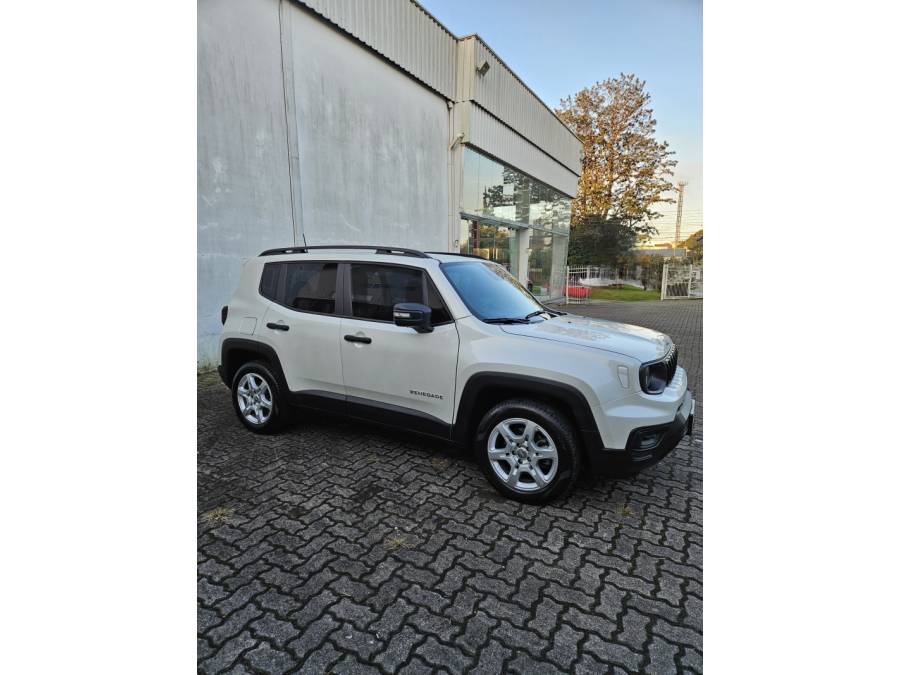 JEEP - RENEGADE - 2023/2024 - Branca - R$ 115.000,00