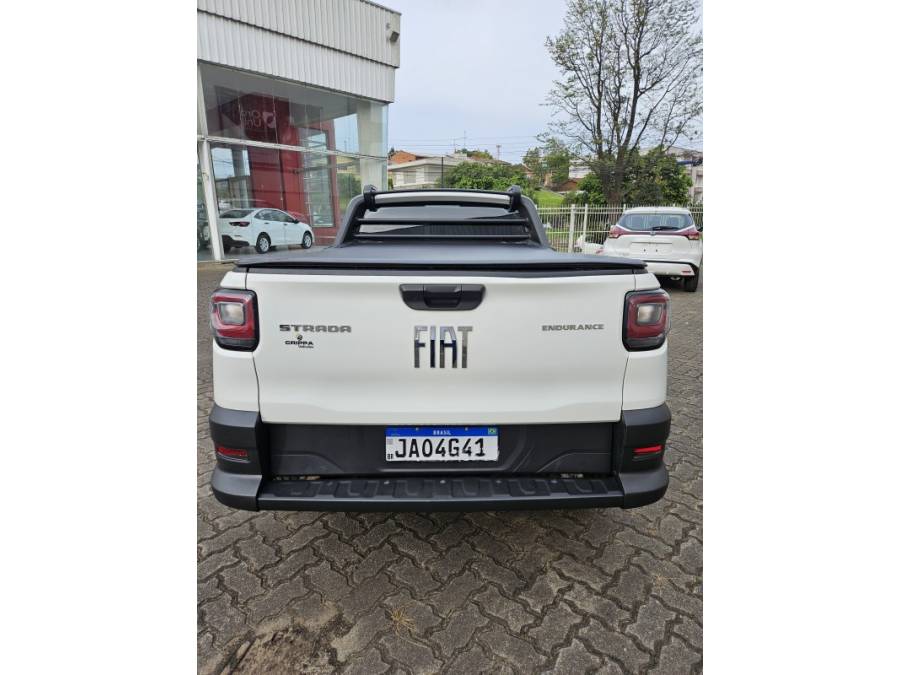 FIAT - STRADA - 2021/2021 - Branca - R$ 75.500,00