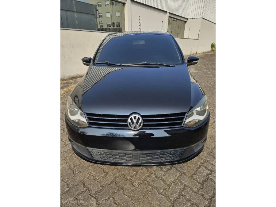 VOLKSWAGEN - FOX - 2013/2013 - Preta - R$ 42.000,00