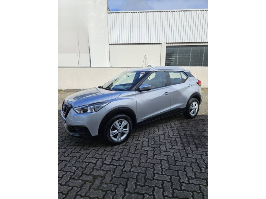NISSAN - KICKS - 2020/2020 - Cinza - R$ 87.000,00