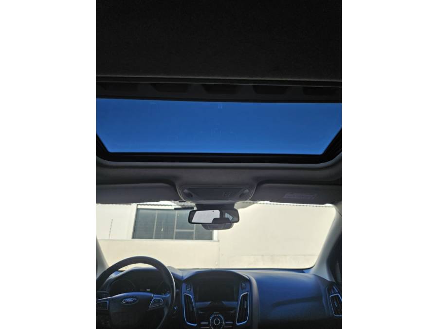 FORD - FOCUS - 2016/2016 - Branca - R$ 70.000,00