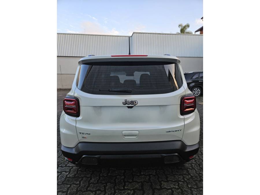 JEEP - RENEGADE - 2023/2024 - Branca - R$ 115.000,00