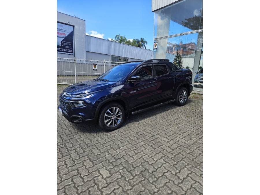 FIAT - TORO - 2021/2021 - Azul - R$ 127.000,00