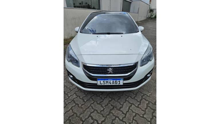 PEUGEOT - 308 - 2015/2016 - Branca - R$ 55.000,00