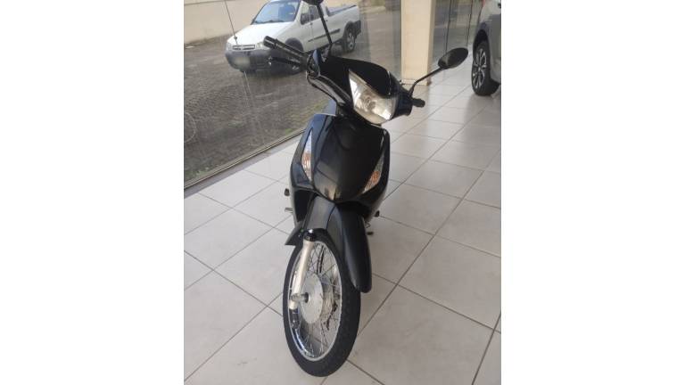 HONDA - BIZ 125 - 2010/2010 - Preta - R$ 8.800,00