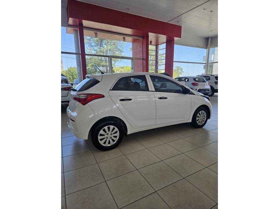 HYUNDAI - HB20 - 2018/2018 - Branca - R$ 55.000,00