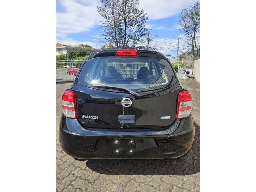 NISSAN - MARCH - 2012/2013 - Preta - R$ 34.000,00