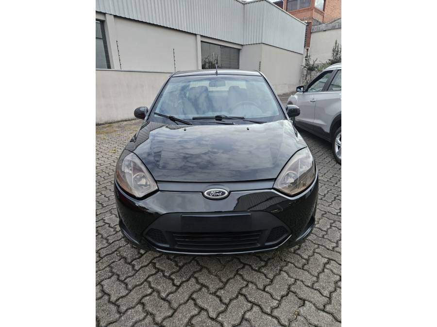 FORD - FIESTA - 2011/2011 - Preta - R$ 33.900,00