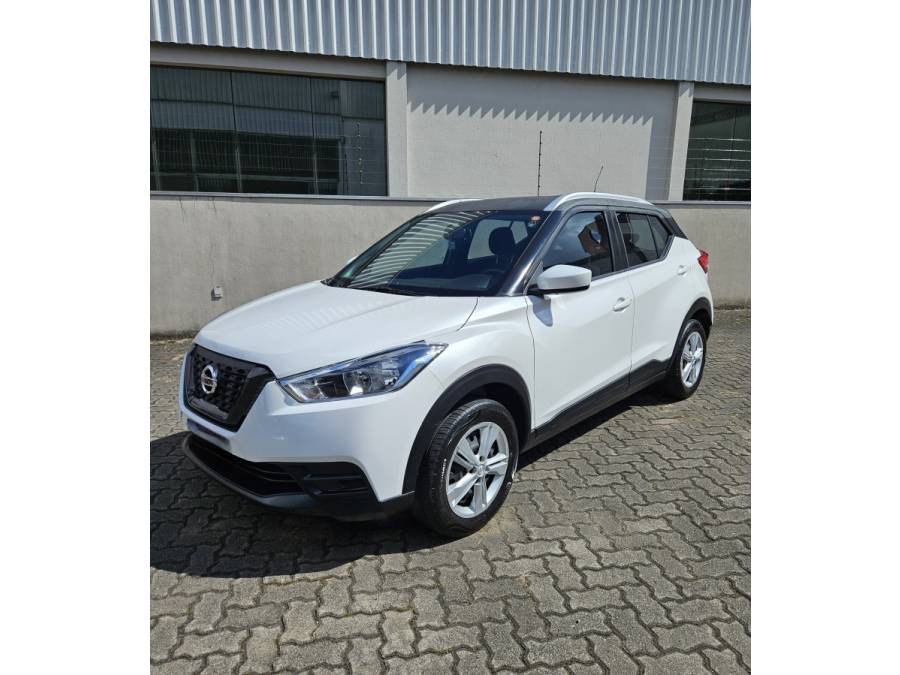 NISSAN - KICKS - 2019/2020 - Branca - R$ 85.000,00