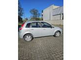 FORD - FIESTA - 2013/2014 - Cinza - R$ 34.000,00