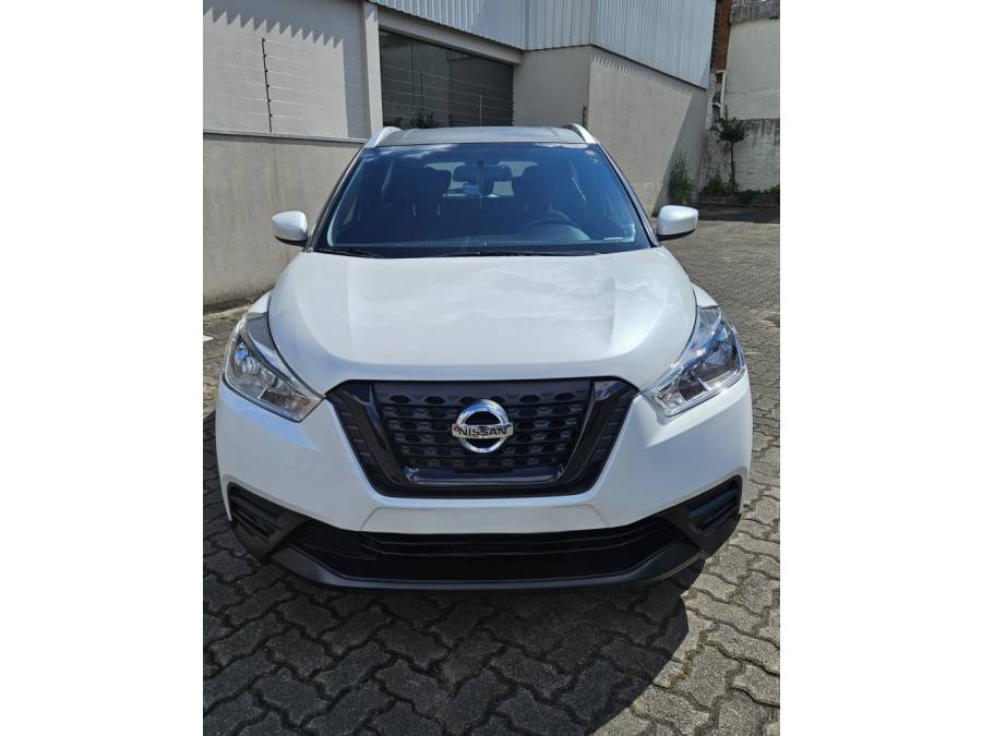 NISSAN - KICKS - 2019/2020 - Branca - R$ 85.000,00