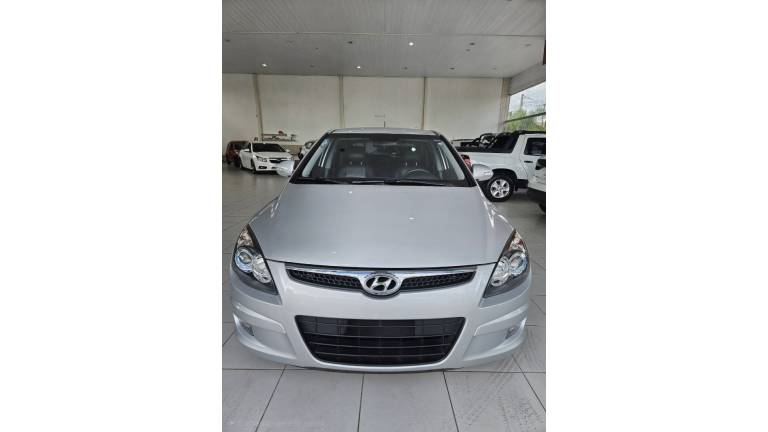 HYUNDAI - I30 - 2012/2012 - Prata - R$ 48.000,00