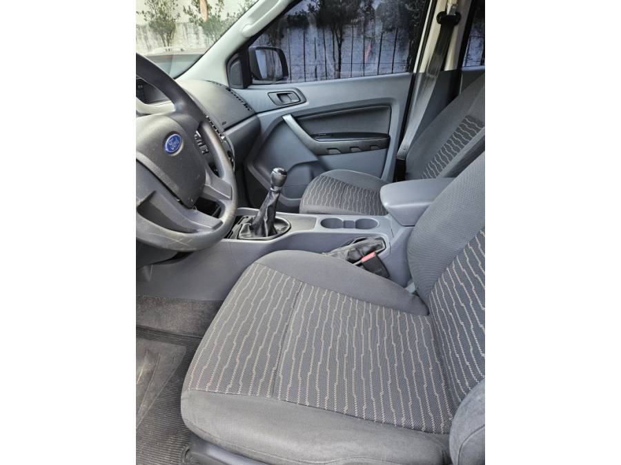 FORD - RANGER - 2012/2013 - Branca - R$ 85.000,00