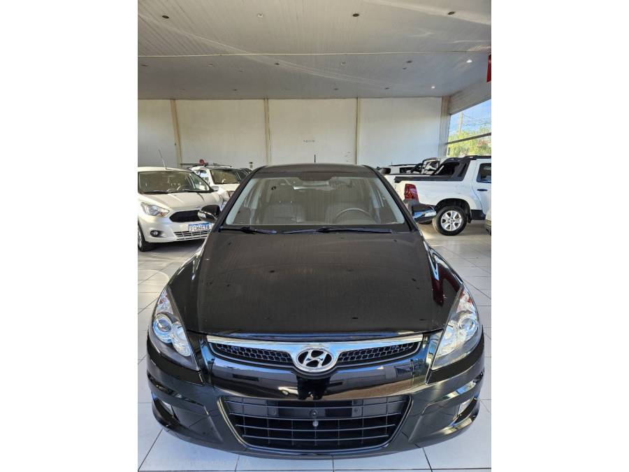 HYUNDAI - I30 - 2010/2011 - Preta - R$ 45.000,00