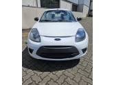 FORD - KA - 2012/2013 - Branca - R$ 26.000,00