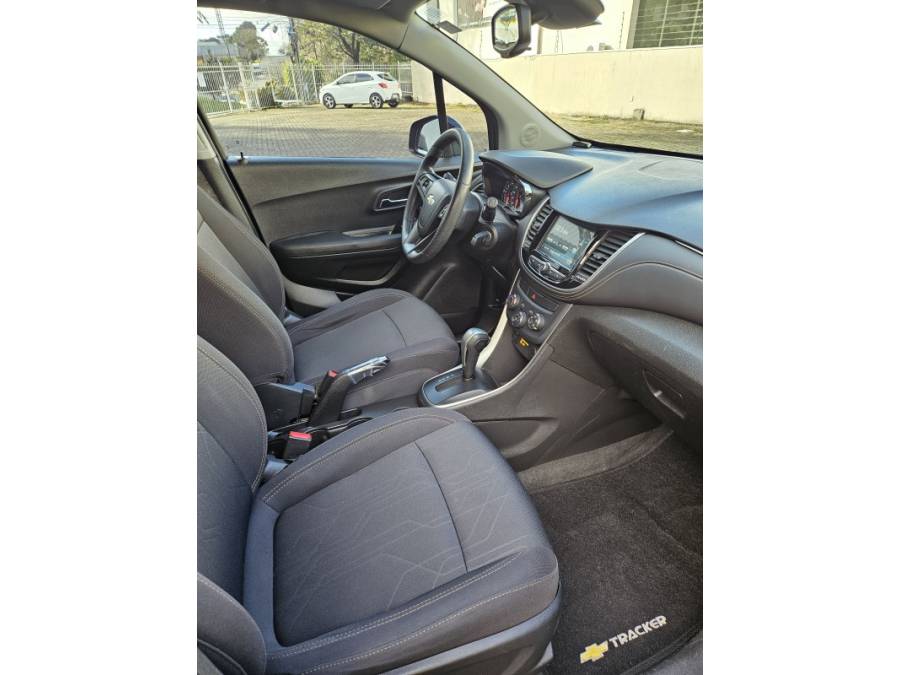 CHEVROLET - TRACKER - 2017/2018 - Preta - R$ 84.000,00