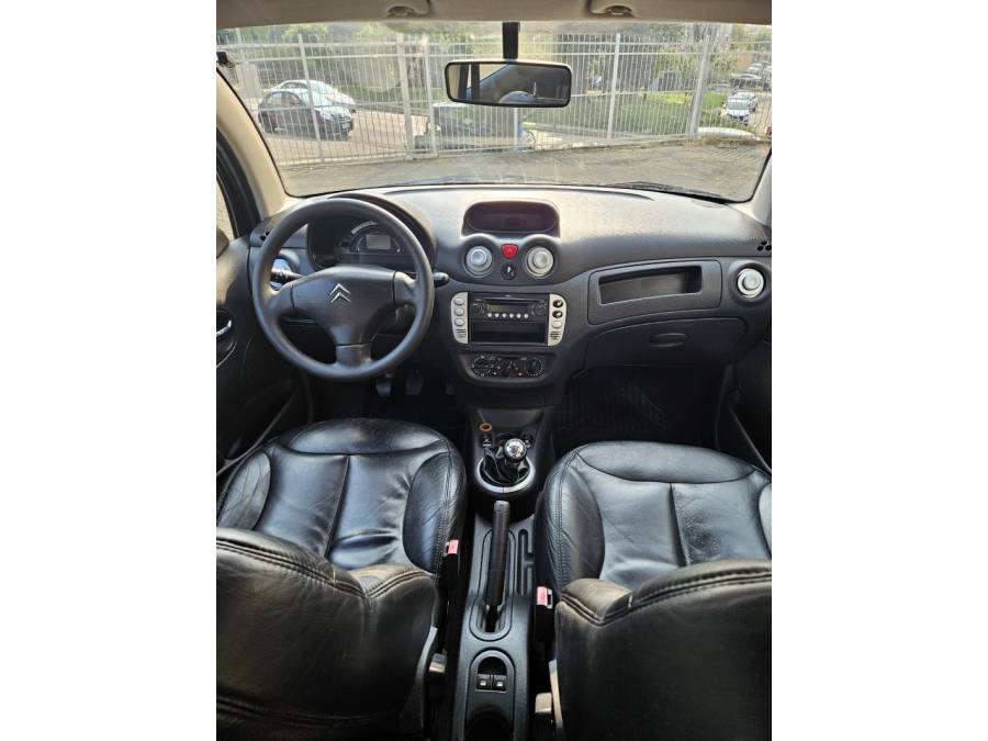 CITROËN - C3 - 2009/2010 - Preta - R$ 23.500,00