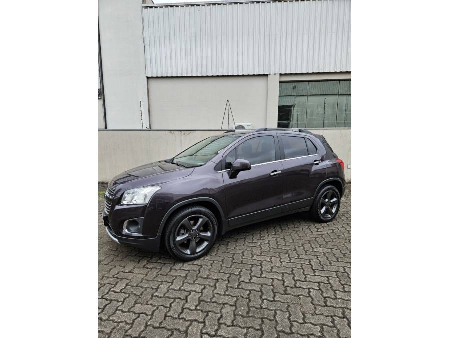 CHEVROLET - TRACKER - 2015/2016 - Roxa - R$ 78.500,00